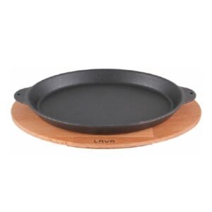 CAST IRON OVAL FAJITA PLATE 24.5X18CM WITH WOODEN PLATTER OVAL