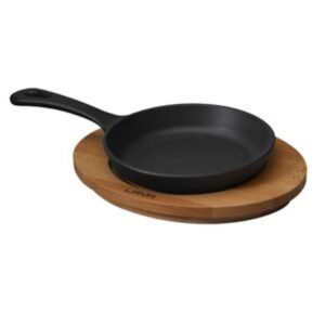 CAST IRON ROUND SKILLET D12CM WITH WOOD UNDERLINER