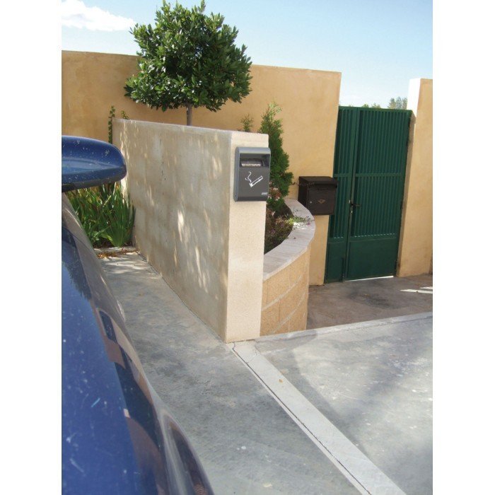 wall-mounted-ashtray-steel-152x64x255-cm-probbax